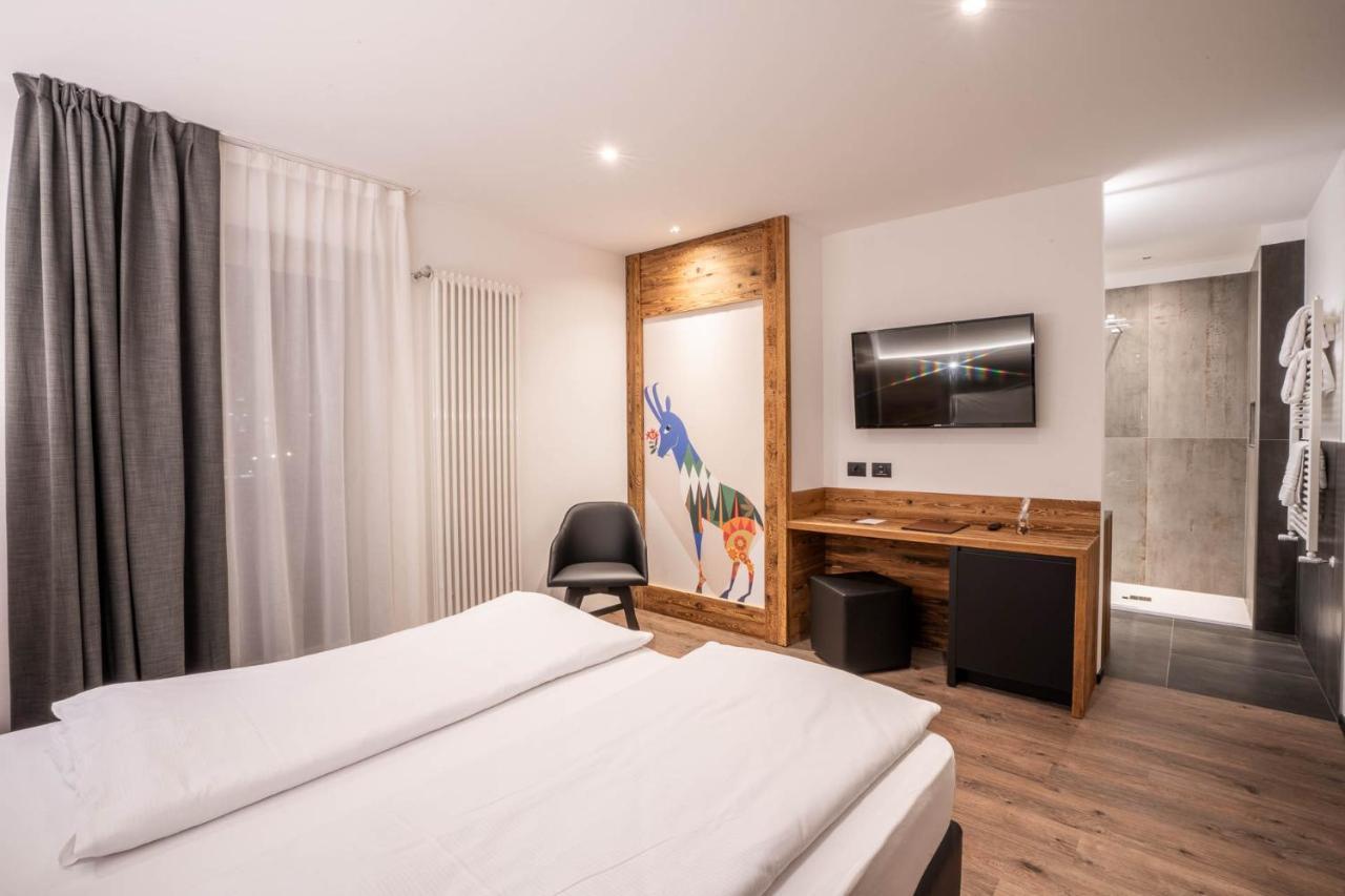 Croce Bianca Leisure & Spa Hotel Canazei Exteriör bild